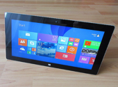 Et tandis que Microsoft présente deux nouvelles Surface d'entrée de gamme, le marché des tablettes continue de chuter Et tandis que Microsoft présente deux nouvelles Surface d'entrée de gamme, le marché des tablettes continue de chuter