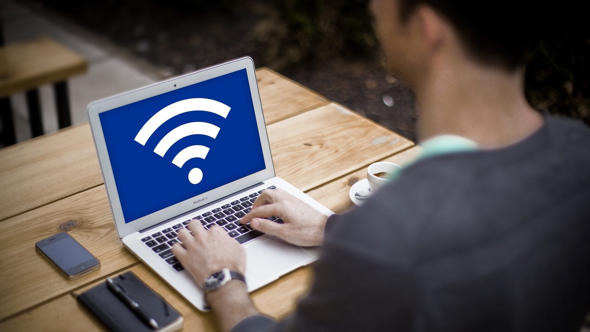 Les logiciels qu'il vous faut pour surveiller votre réseau Wi-Fi