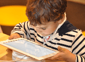 J'offre une tablette à un enfant : quelles applications installer ?